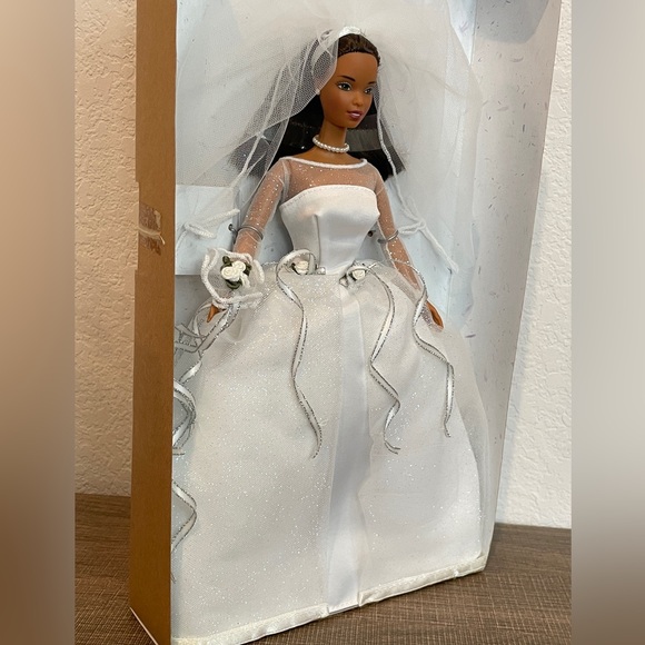Barbie Blushing Bride Doll with White and Blue Accents - Picture 3 of 14